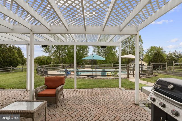 2034 BUCKINGHAM DR, Jamison, PA 18929