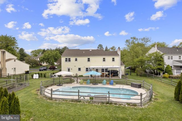 2034 BUCKINGHAM DR, Jamison, PA 18929