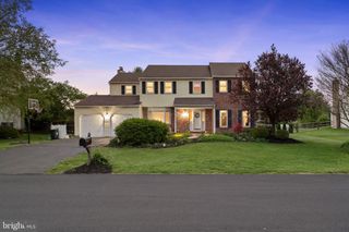 2034 BUCKINGHAM DR, Jamison, PA 18929