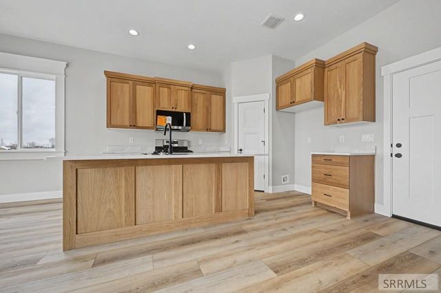 3634 Kingsboro Avenue, Ammon, ID 83406