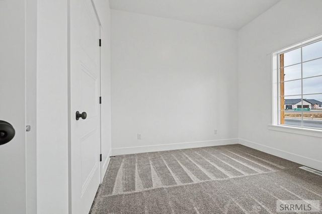 3634 Kingsboro Avenue, Ammon, ID 83406