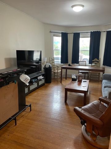 213 Chestnut Hill Ave, Boston, MA 02135