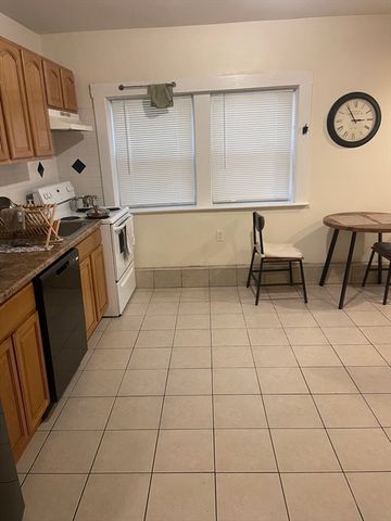 213 Chestnut Hill Ave, Boston, MA 02135