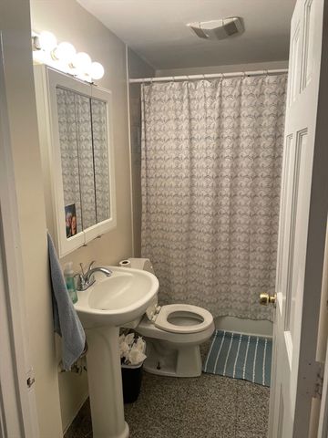 213 Chestnut Hill Ave, Boston, MA 02135