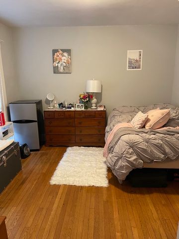 213 Chestnut Hill Ave, Boston, MA 02135
