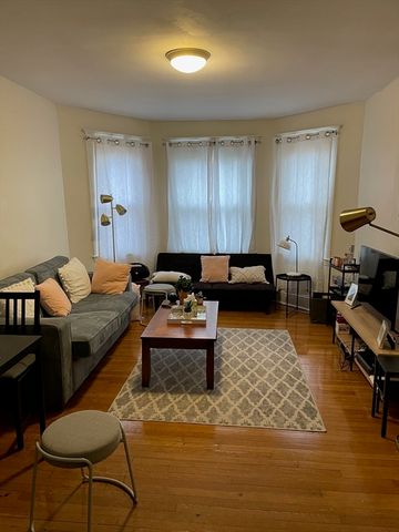 213 Chestnut Hill Ave, Boston, MA 02135