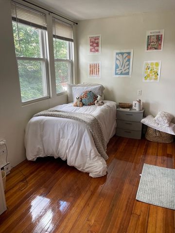 213 Chestnut Hill Ave, Boston, MA 02135