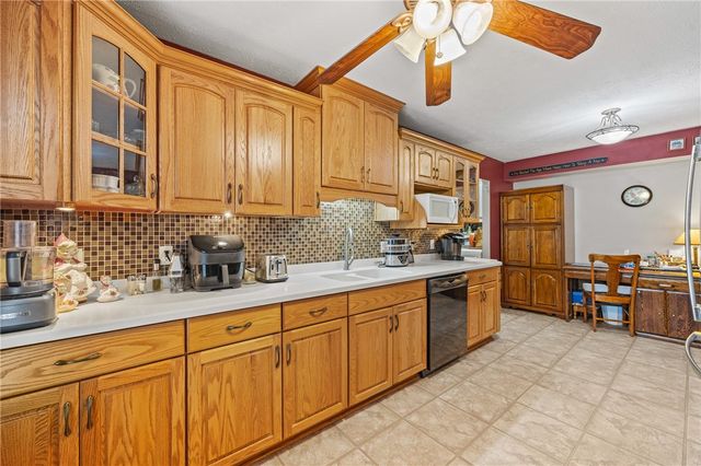 14 Braintree Crescent, Penfield, NY 14526