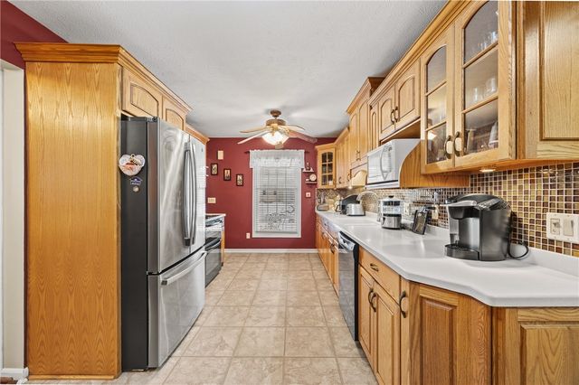 14 Braintree Crescent, Penfield, NY 14526