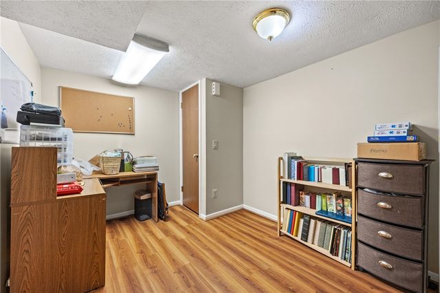 14 Braintree Crescent, Penfield, NY 14526