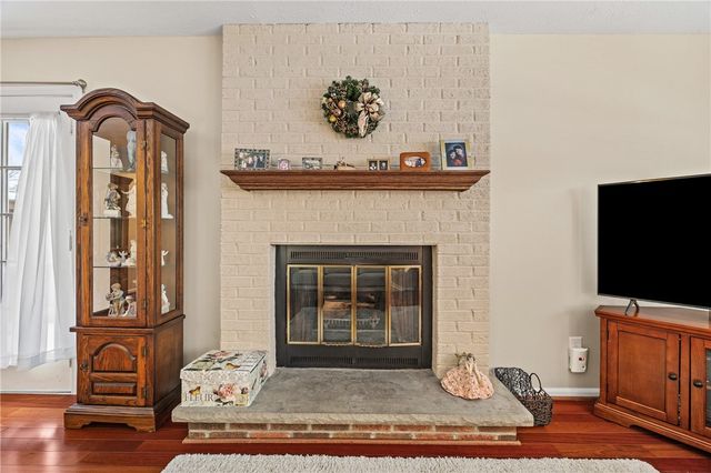 14 Braintree Crescent, Penfield, NY 14526