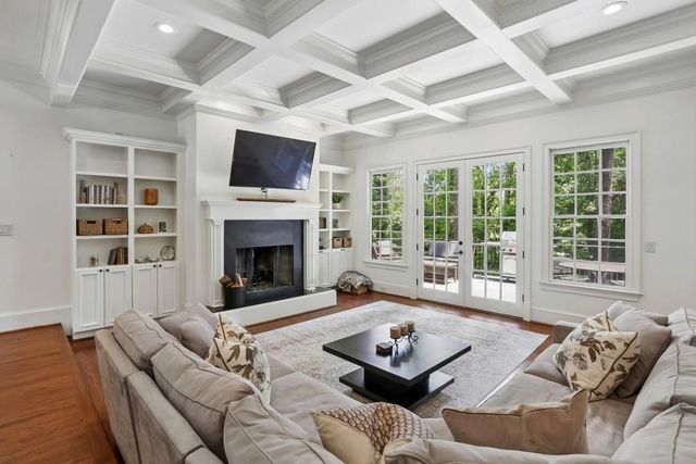1170 Pine Ridge Road NE, Atlanta, GA 30324