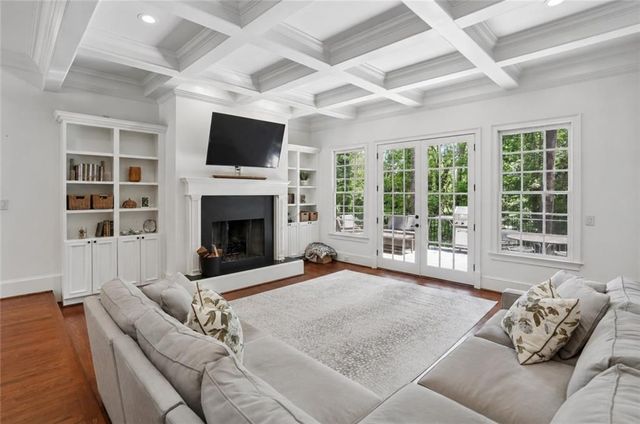 1170 Pine Ridge Road NE, Atlanta, GA 30324