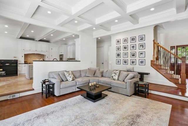 1170 Pine Ridge Road NE, Atlanta, GA 30324