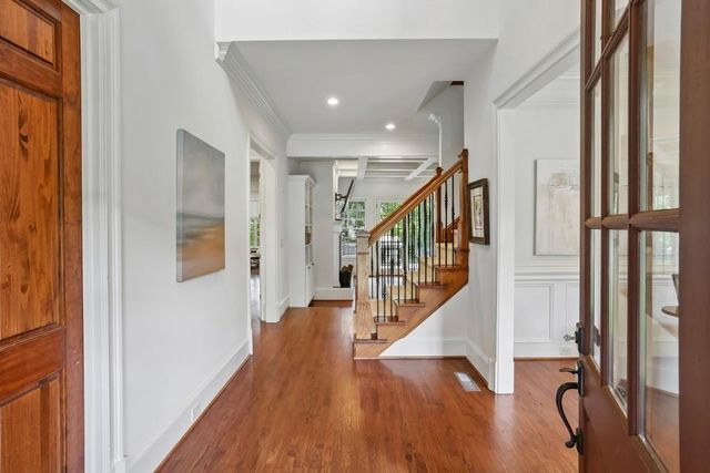 1170 Pine Ridge Road NE, Atlanta, GA 30324
