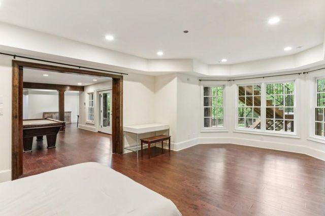 1170 Pine Ridge Road NE, Atlanta, GA 30324