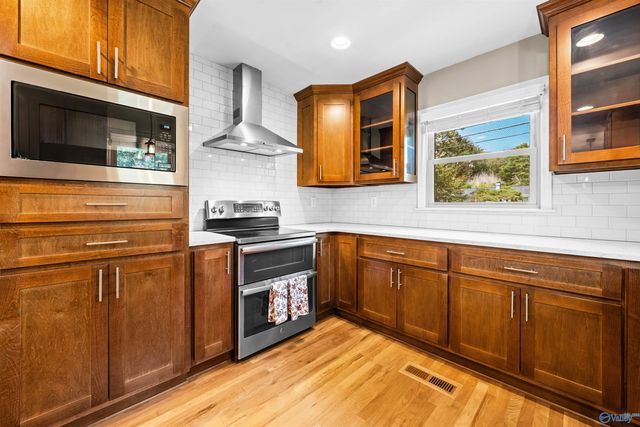 10020 Hampshire Drive SE, Huntsville, AL 35803