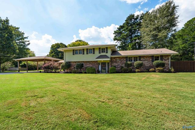 10020 Hampshire Drive SE, Huntsville, AL 35803