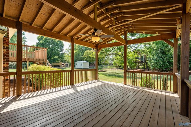 10020 Hampshire Drive SE, Huntsville, AL 35803