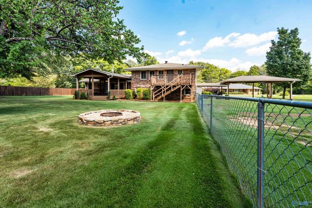 10020 Hampshire Drive SE, Huntsville, AL 35803