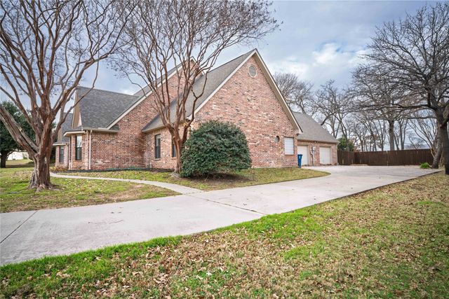 250 Timberleaf Drive, Double Oak, TX 75077