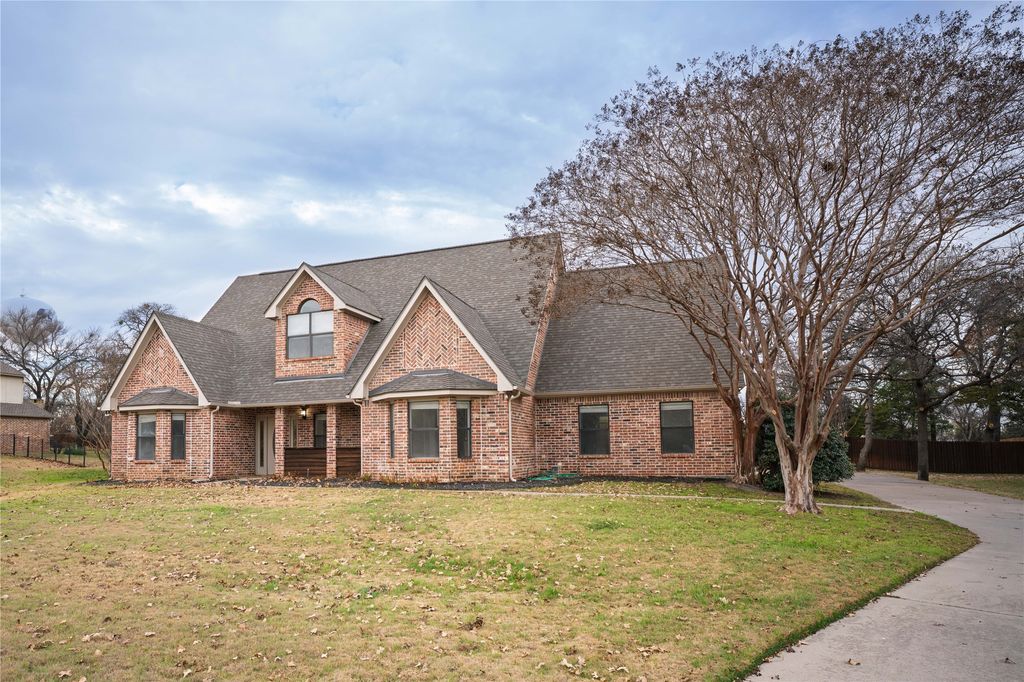 250 Timberleaf Drive, Double Oak, TX 75077