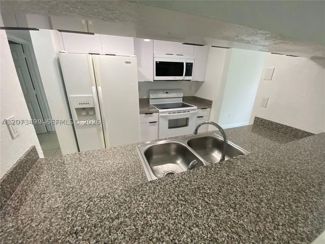 8365 SW 152nd Ave C-416, Miami, FL 33193