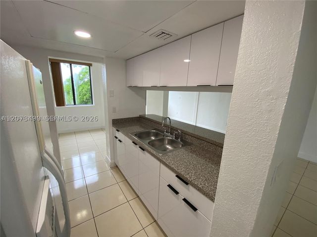 8365 SW 152nd Ave C-416, Miami, FL 33193