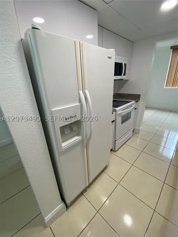 8365 SW 152nd Ave C-416, Miami, FL 33193