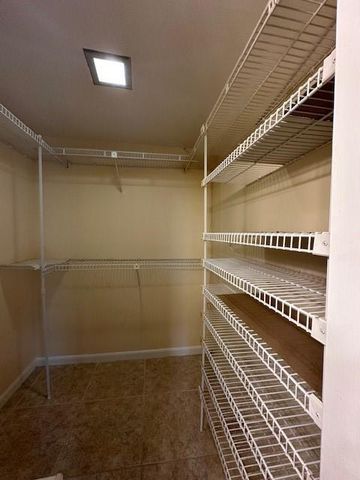 8050 W Mcnab Road 210, Tamarac, FL 33321