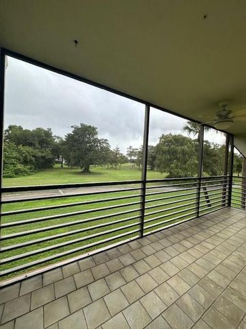 8050 W Mcnab Road 210, Tamarac, FL 33321