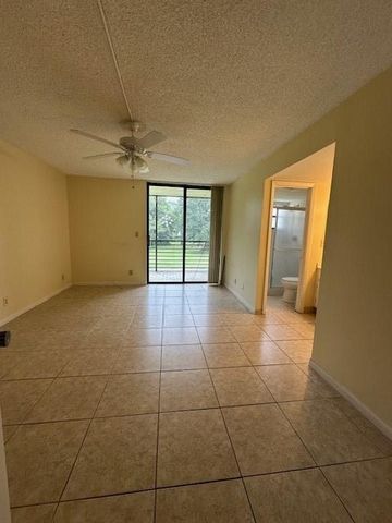8050 W Mcnab Road 210, Tamarac, FL 33321