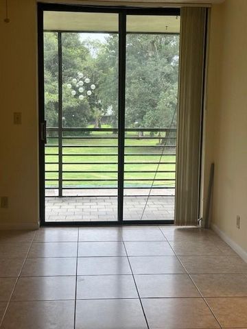 8050 W Mcnab Road 210, Tamarac, FL 33321