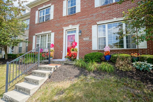 13535 Molique Boulevard, Fishers, IN 46037