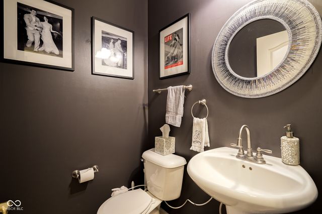 13535 Molique Boulevard, Fishers, IN 46037