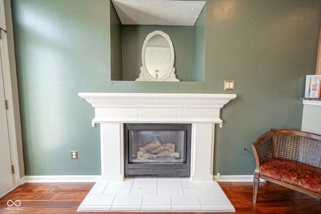 13535 Molique Boulevard, Fishers, IN 46037
