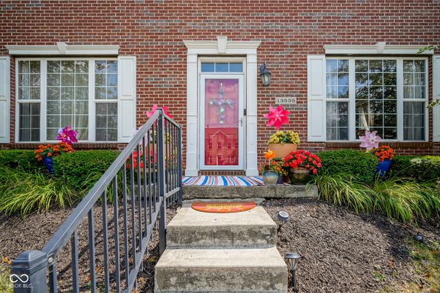13535 Molique Boulevard, Fishers, IN 46037