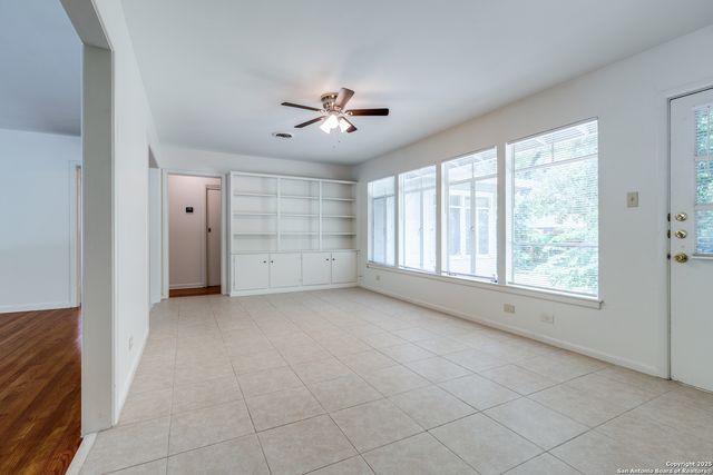 203 Lindell, San Antonio, TX 78212