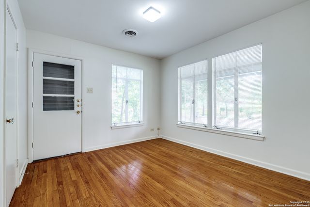 203 Lindell, San Antonio, TX 78212