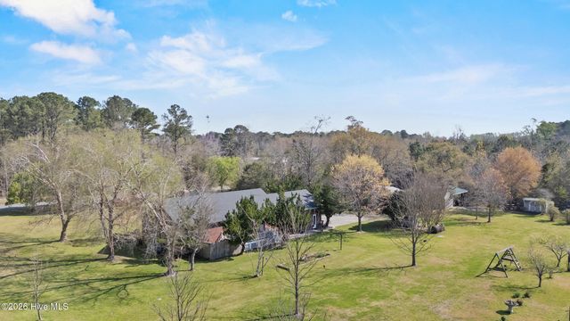 2222 John Henry Store Road, Currie, NC 28435