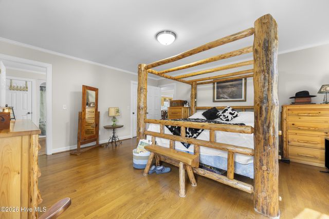 2222 John Henry Store Road, Currie, NC 28435