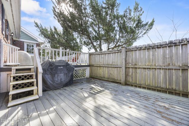 2222 John Henry Store Road, Currie, NC 28435