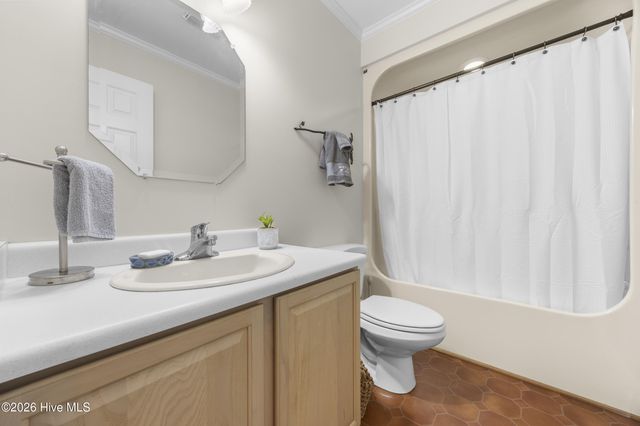 2222 John Henry Store Road, Currie, NC 28435