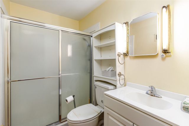 209 S Kellogg Street, Ames, IA 50010