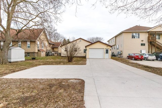 209 S Kellogg Street, Ames, IA 50010