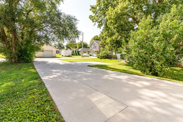 209 S Kellogg Street, Ames, IA 50010