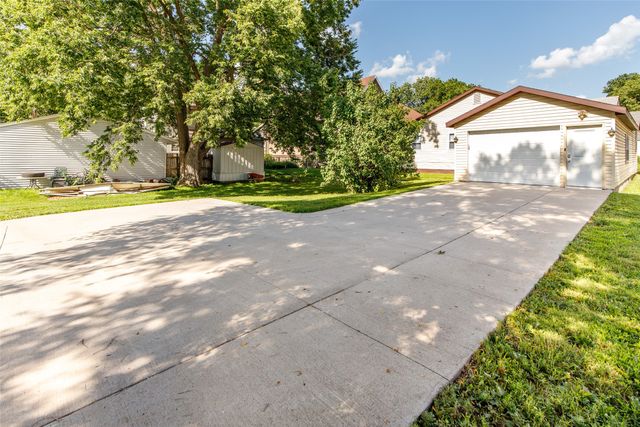 209 S Kellogg Street, Ames, IA 50010