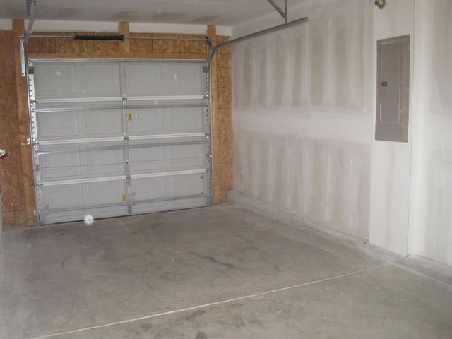 233 Milpass Drive, Holly Springs, NC 27540