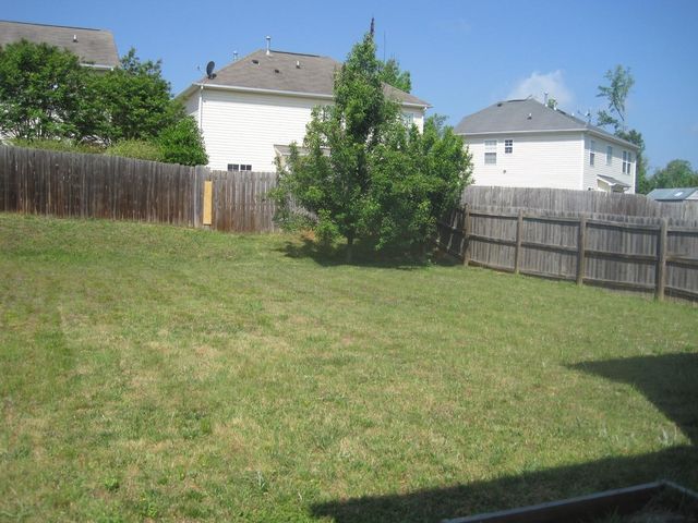 233 Milpass Drive, Holly Springs, NC 27540