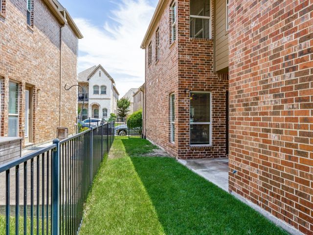 4221 Comanche Drive, Carrollton, TX 75010